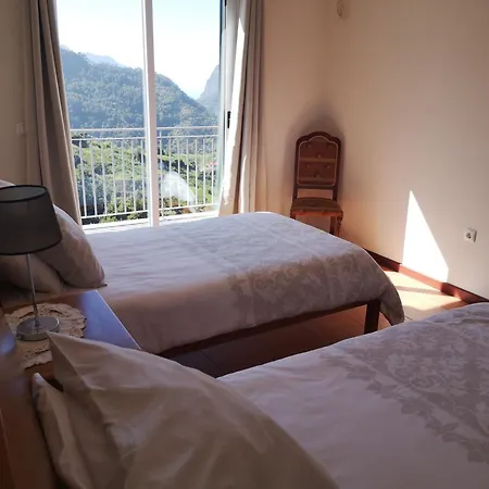 Feriehus House In The Montain Casa Do Cabeco *