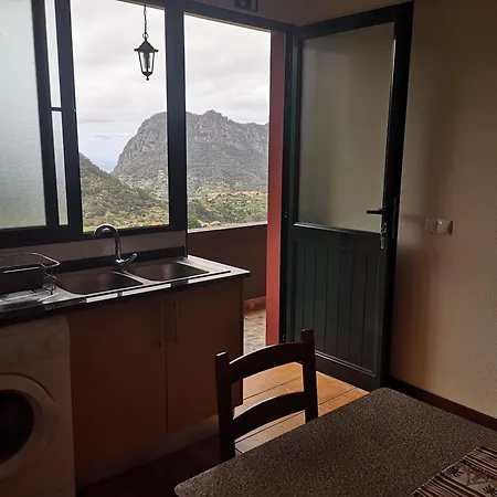 House In The Montain Casa Do Cabeco Дом отдыха *