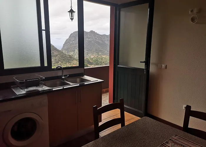 House In The Montain Casa Do Cabeco 펜션 *